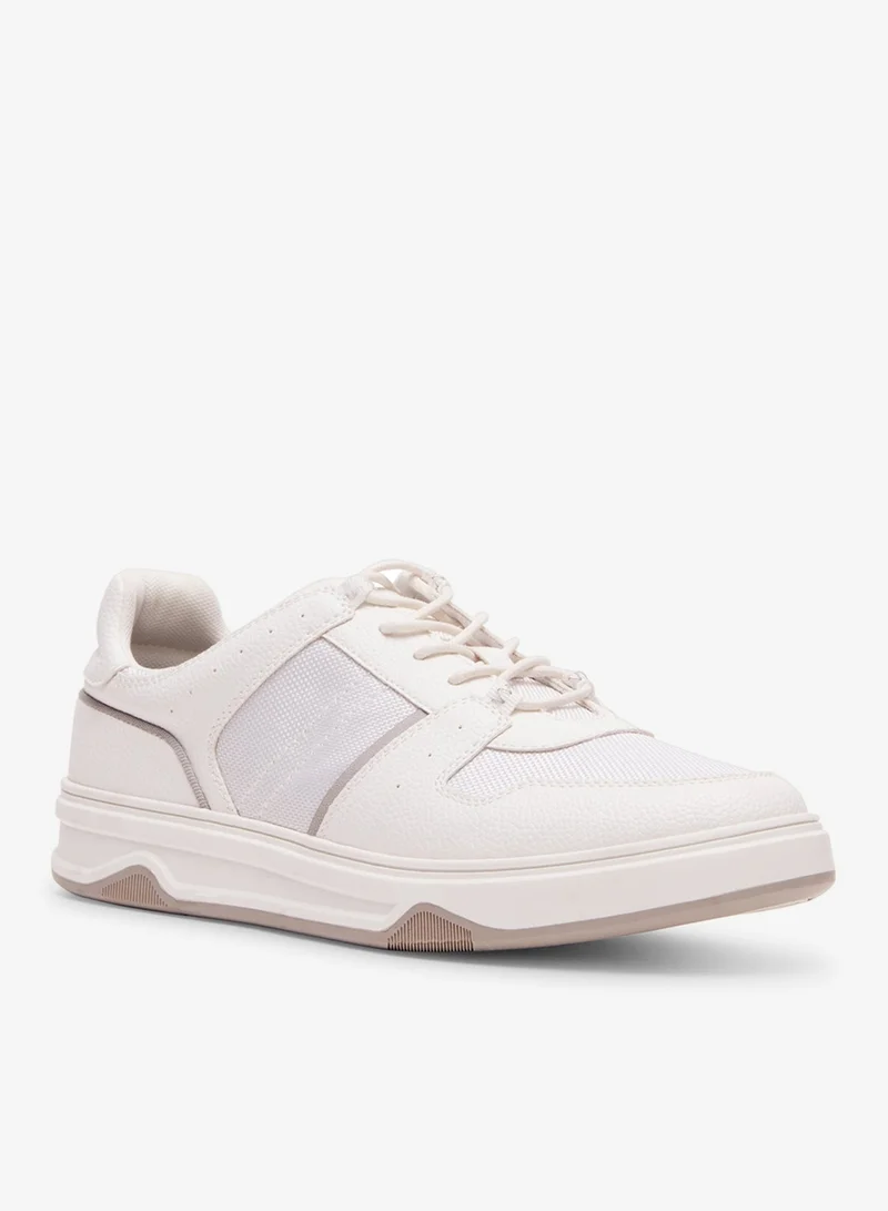 ستيف مادن ستيف مادن سنيكرز هيكل أبيضرمادي